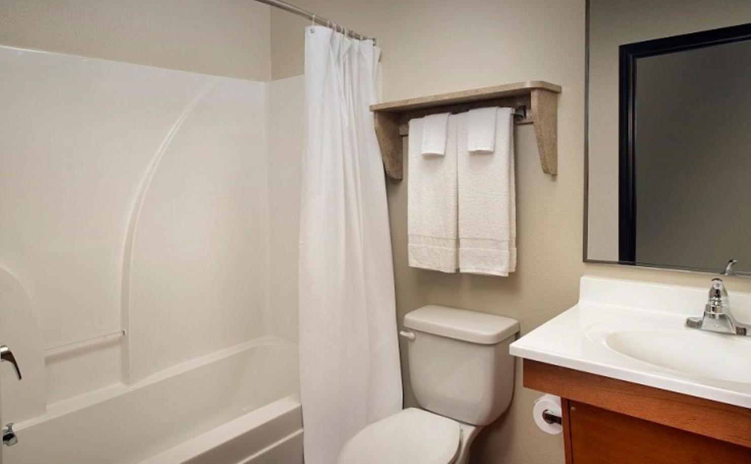 Woodspring Suites Louisville Clarksville Exterior photo